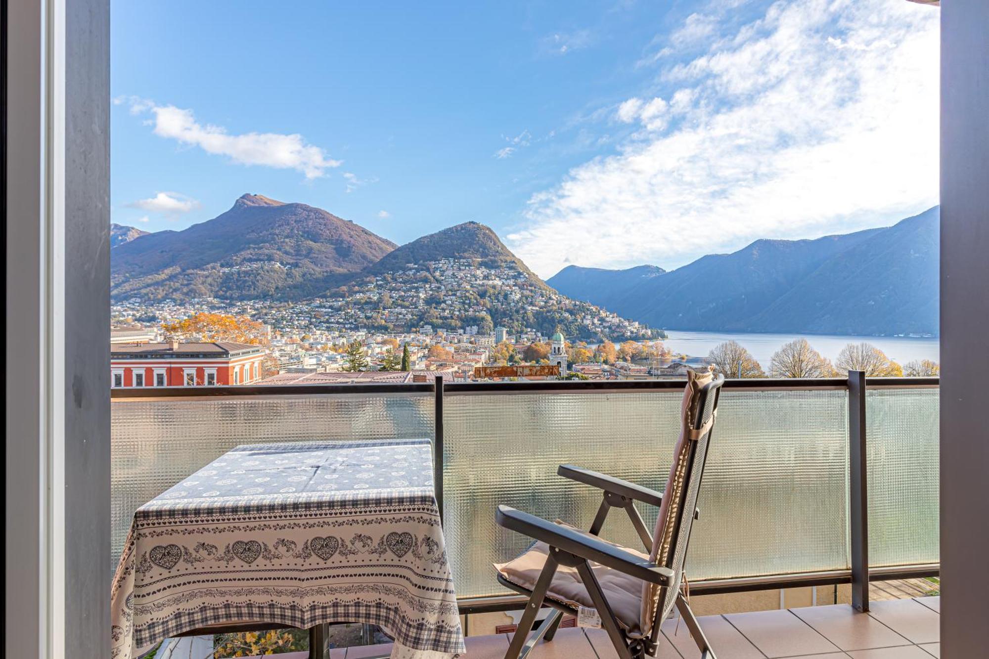 Imperial Of Lugano 4 With A Lake View Behind The Station And 10 Min From The Lake Apartment ภายนอก รูปภาพ